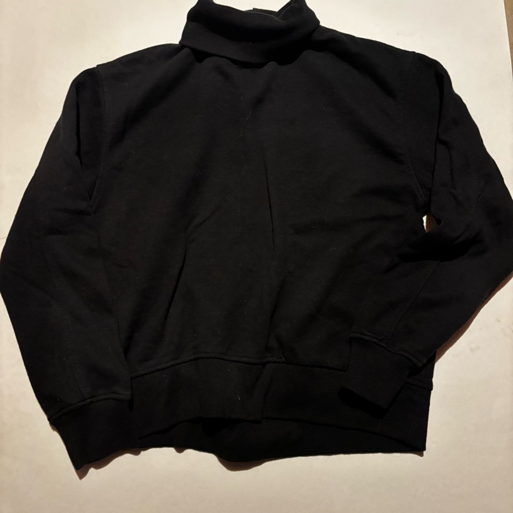 black zara turtleneck sweatshirt